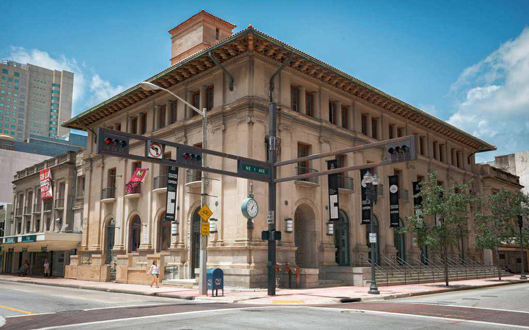 Old U.S. Post Office and Courthouse To Be Converted Into Five Levels Of Bars & Restaurants